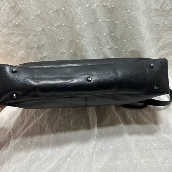 Perlina Black Leather Shoulder Tote - Picture 3 of 6